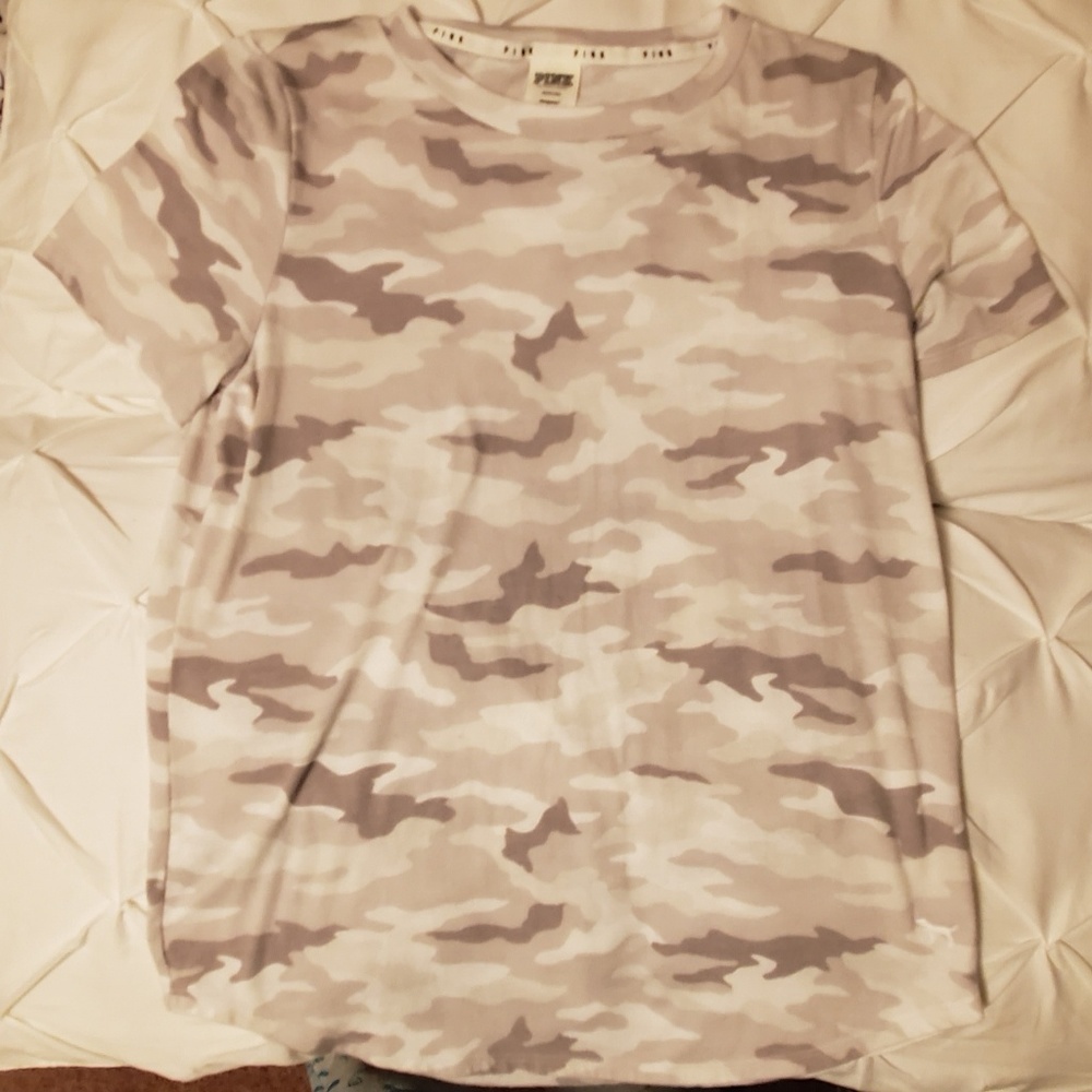 VS PINK Perfect Crew Tee-Camo